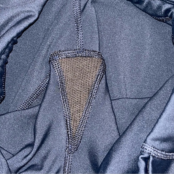 Athleta Navy Blue Contender Side Stripe Capri Tights Leggings - Picture 9 of 12